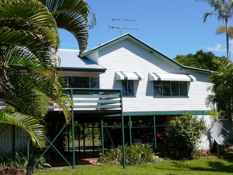 Mission Beach QLD 4852