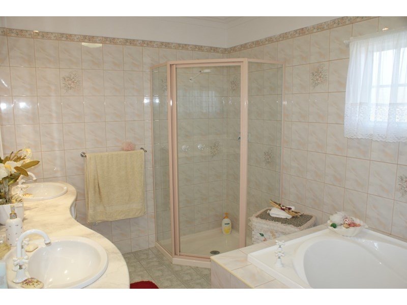 67 Taylor Street, Tully Heads QLD 4854