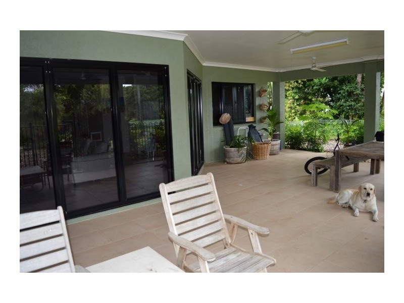 27 Seafarer Street, South Mission QLD 4852