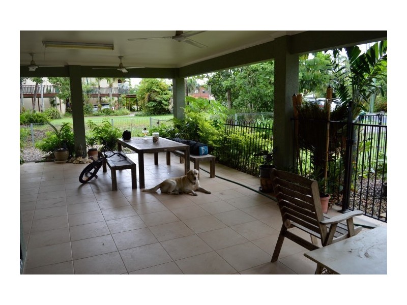 27 Seafarer Street, South Mission QLD 4852