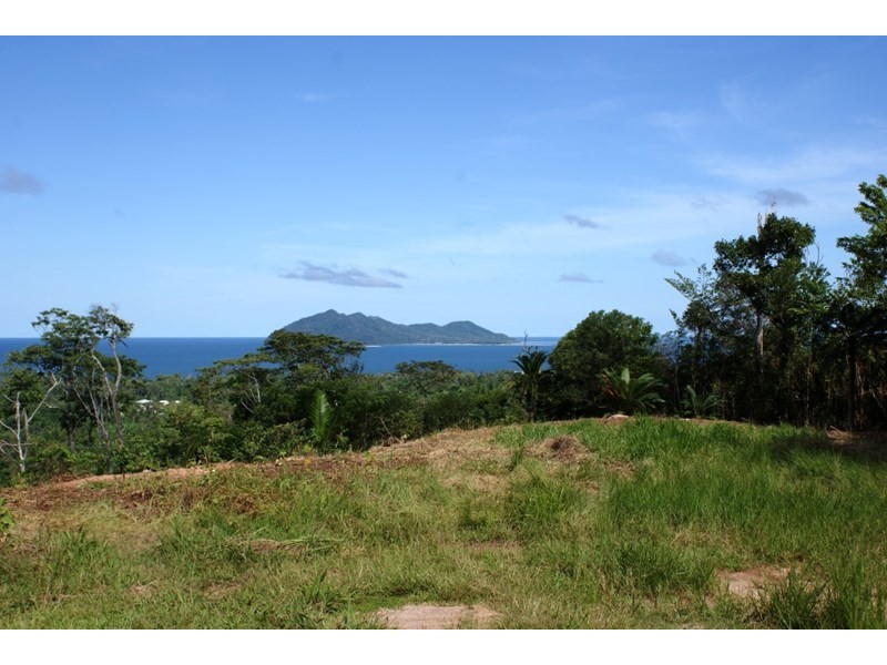 30 Mission Circle, Wongaling Beach QLD 4852