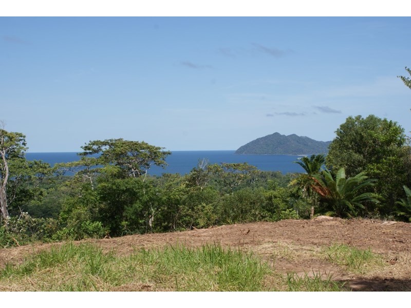 30 Mission Circle, Wongaling Beach QLD 4852