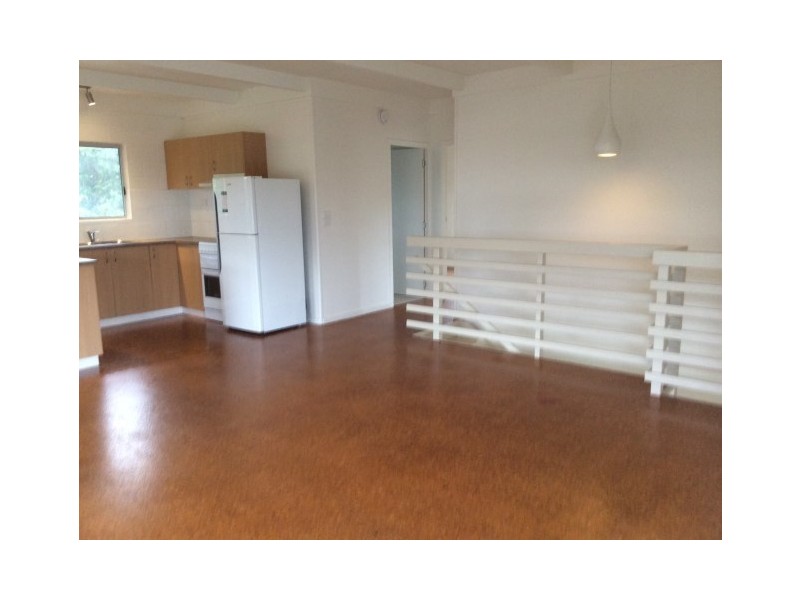 25 Holland Street, Wongaling Beach QLD 4852