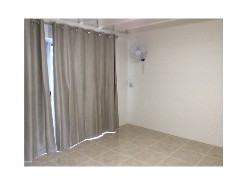 25 Holland Street, Wongaling Beach QLD 4852