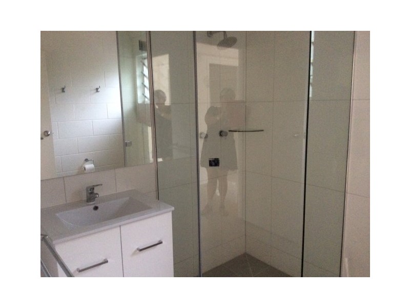 25 Holland Street, Wongaling Beach QLD 4852
