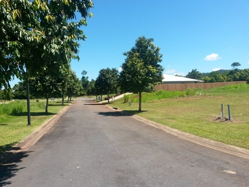 10 Coral Close, Mission Beach QLD 4852