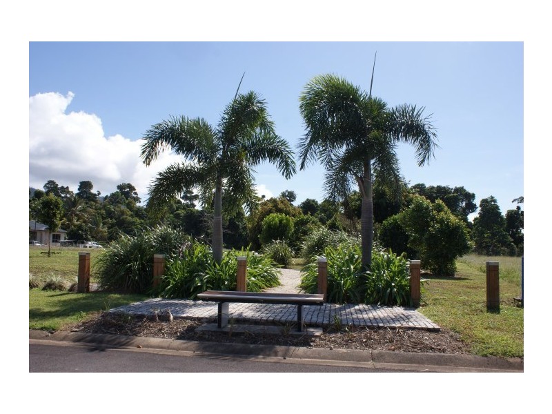 10 Coral Close, Mission Beach QLD 4852