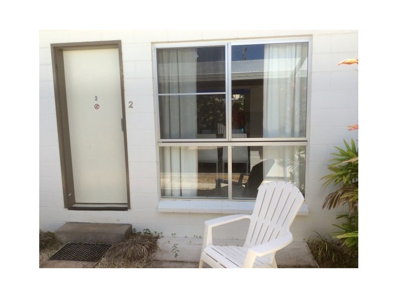 2/21 Porter Promenade, Mission Beach QLD 4852