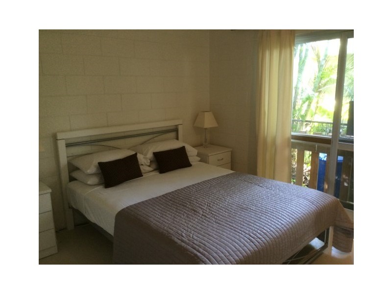 2/21 Porter Promenade, Mission Beach QLD 4852
