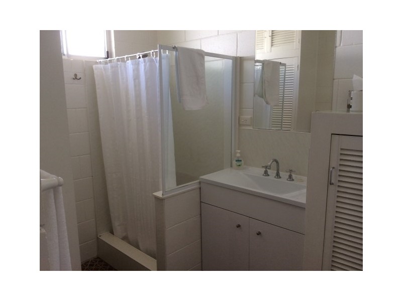 2/21 Porter Promenade, Mission Beach QLD 4852