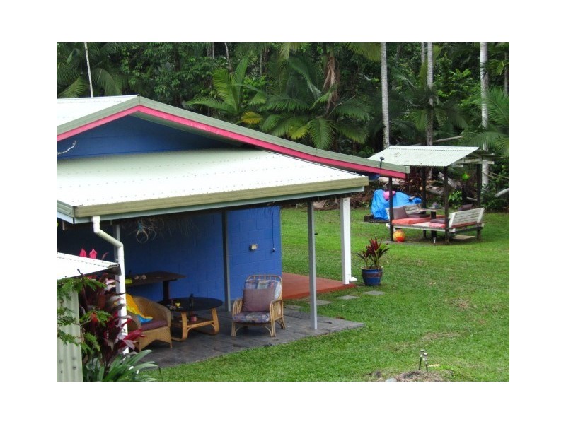 Bingil Bay QLD 4852