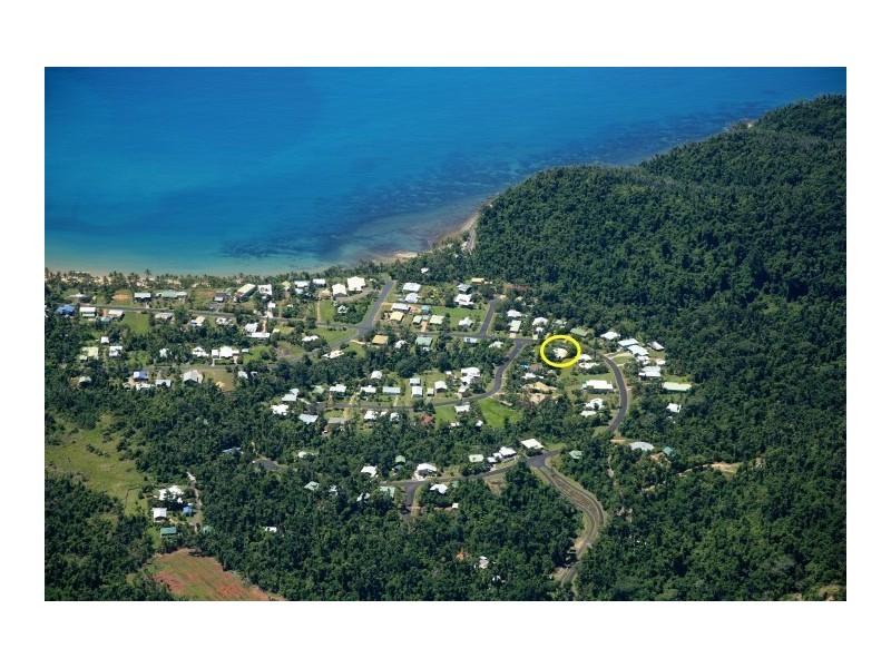 37 Cutten Street, Bingil Bay QLD 4852