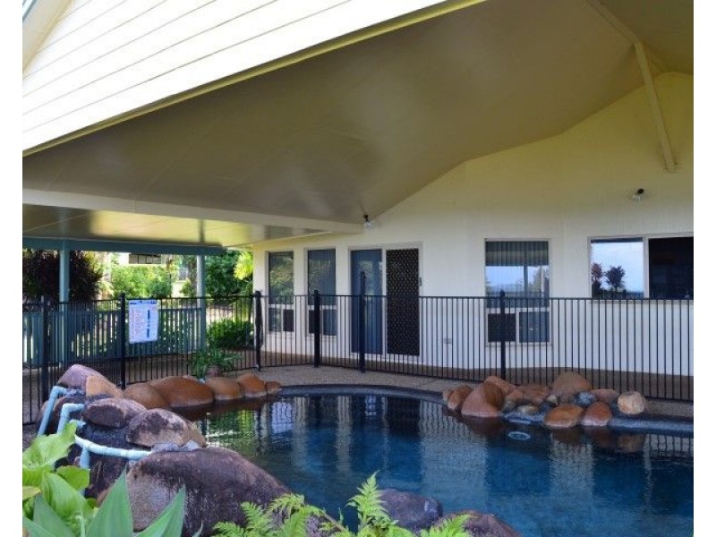 28 Pioneer Street, Bingil Bay QLD 4852