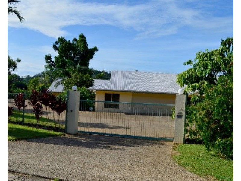 28 Pioneer Street, Bingil Bay QLD 4852