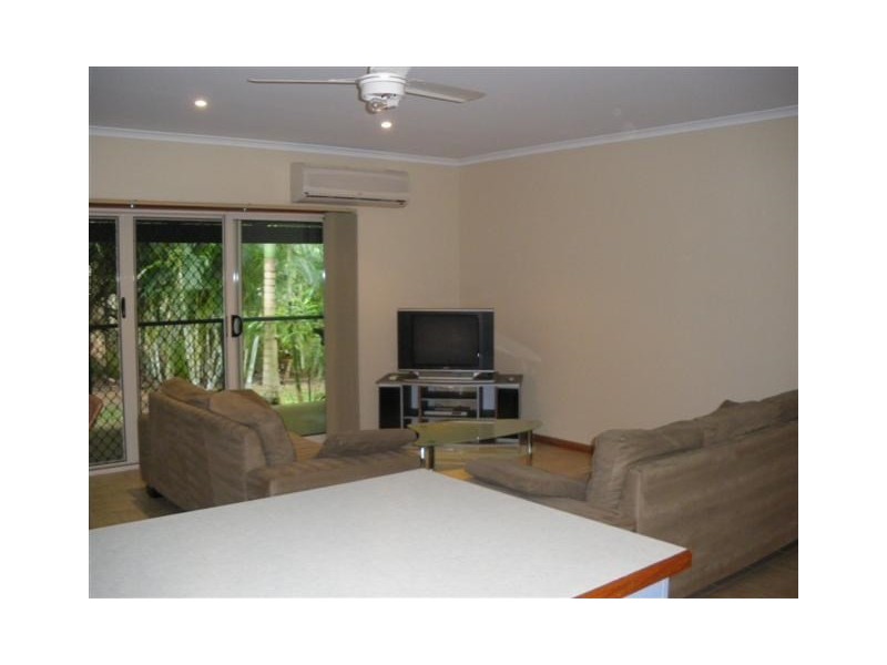 1/10 Tully – Mission Beach Road, Mission Beach QLD 4852