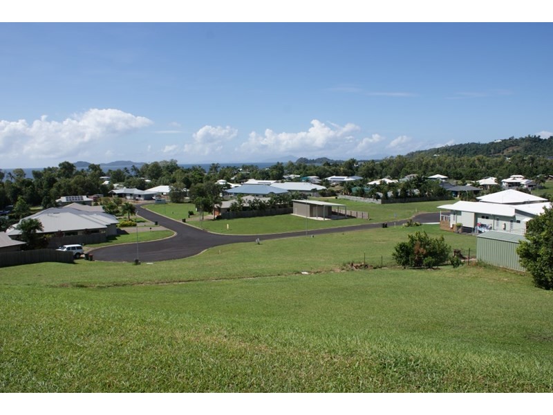 24 Admiralty Street, South Mission QLD 4852