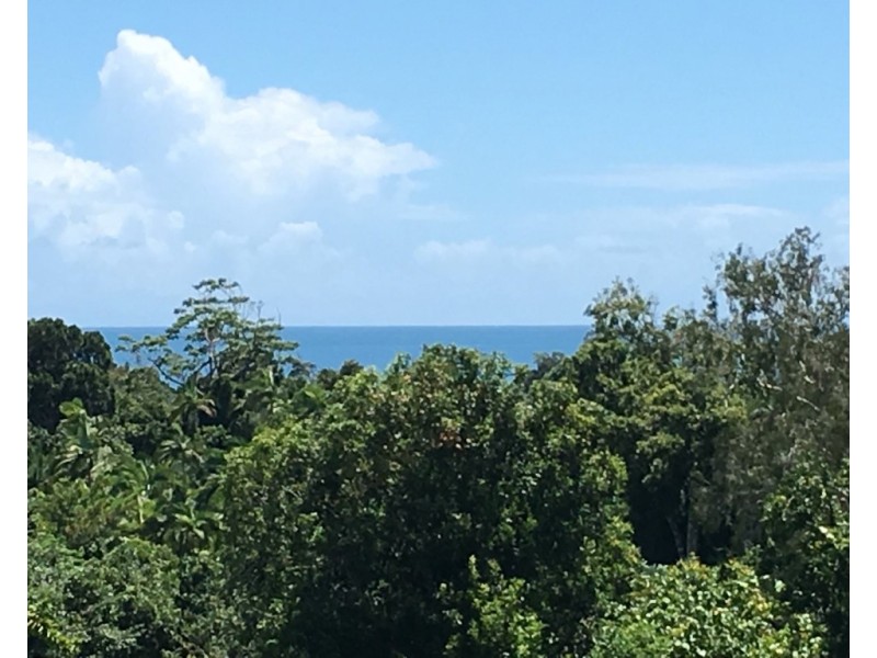 37 Dunkalli Crescent, Wongaling Beach QLD 4852