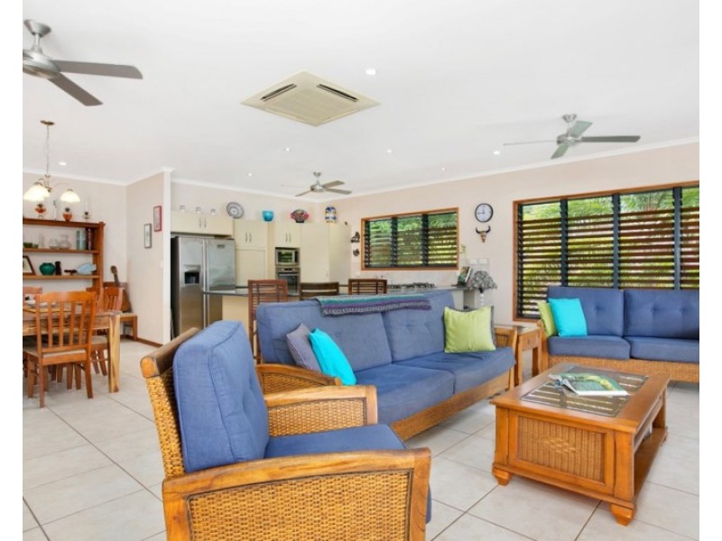 24 Kennedy Esplanade, South Mission QLD 4852