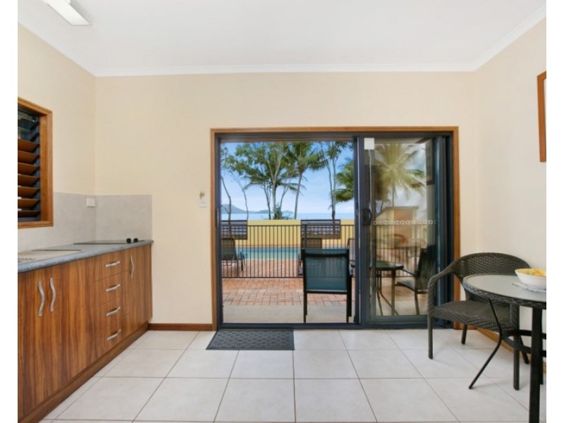 24 Kennedy Esplanade, South Mission QLD 4852