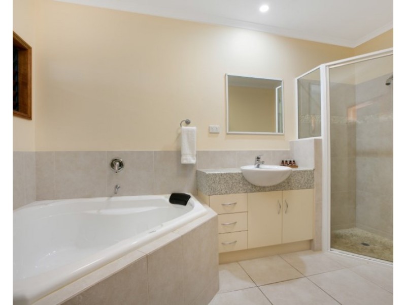 24 Kennedy Esplanade, South Mission QLD 4852