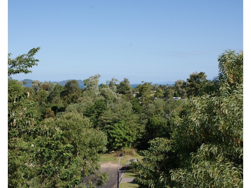 3 The Boulevard, South Mission QLD 4852
