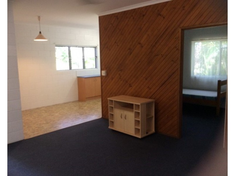 2/67 Seafarer Street, South Mission QLD 4852