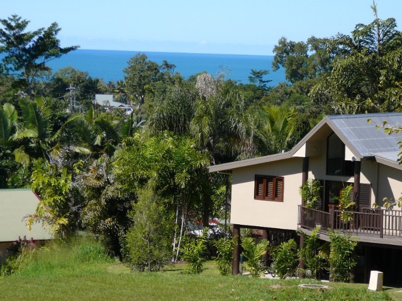 Mission Beach QLD 4852