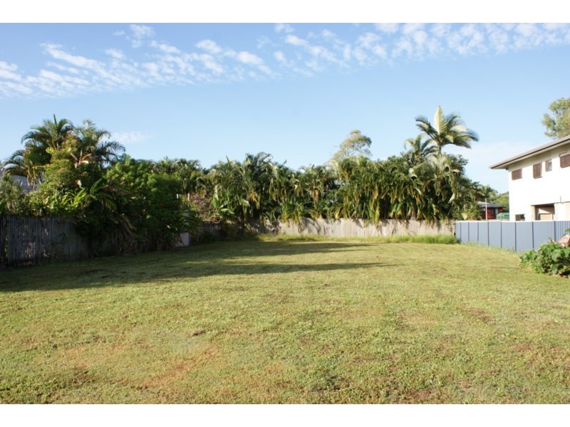 20 Conch Street, Mission Beach QLD 4852