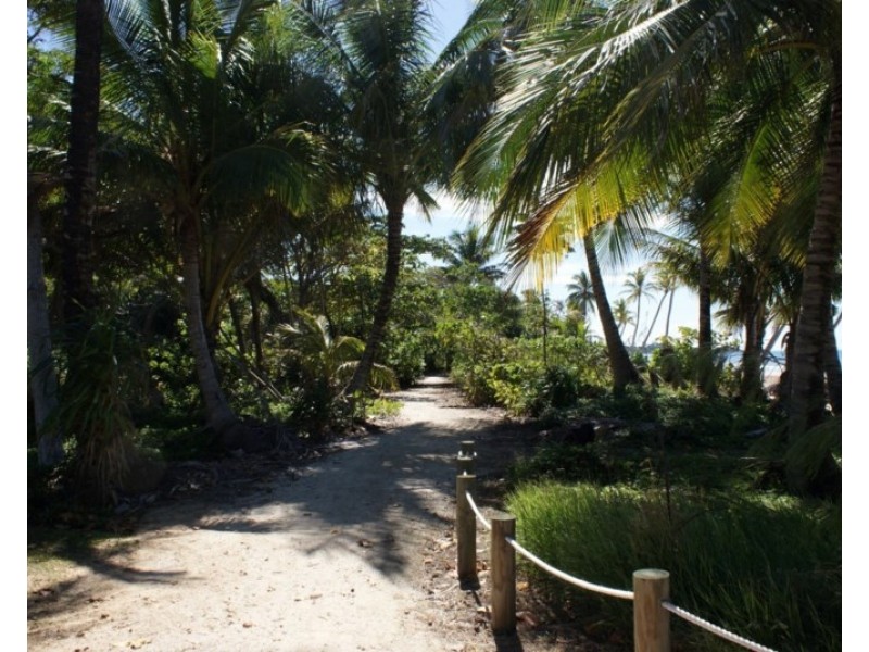 3 Nivosa Court, Mission Beach QLD 4852