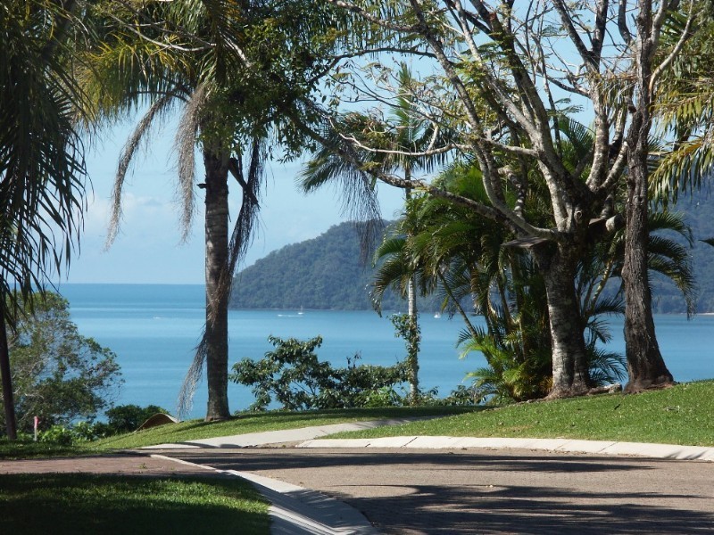 Mission Beach QLD 4852