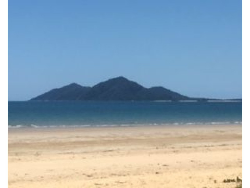 42 Donkin Lane, Mission Beach QLD 4852