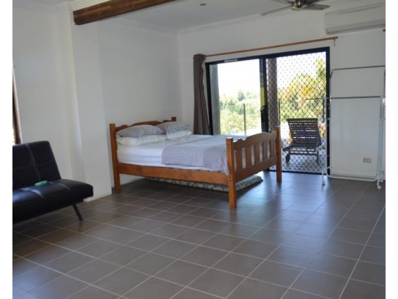 39 Dunkalli Crescent, Wongaling Beach QLD 4852