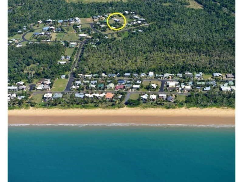 39 Dunkalli Crescent, Wongaling Beach QLD 4852