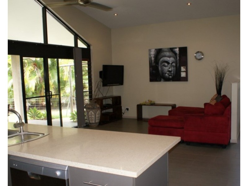 1/22-24 Jackey Jackey Street, South Mission QLD 4852