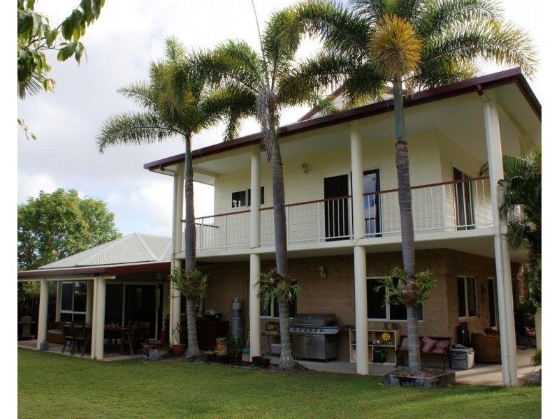 35 Taylor Street, Kurrimine Beach QLD 4871