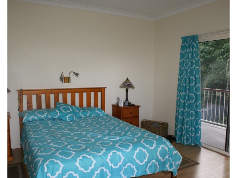 35 Taylor Street, Kurrimine Beach QLD 4871