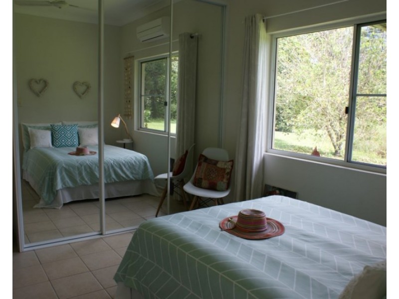 742 East Feluga Road, East Feluga QLD 4854