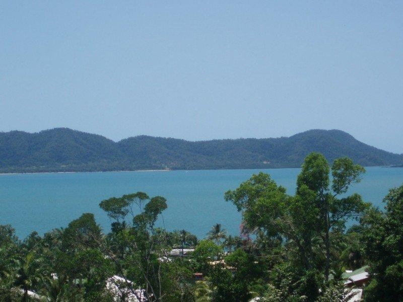 Mission Beach QLD 4852