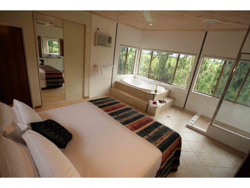 Mission Beach QLD 4852