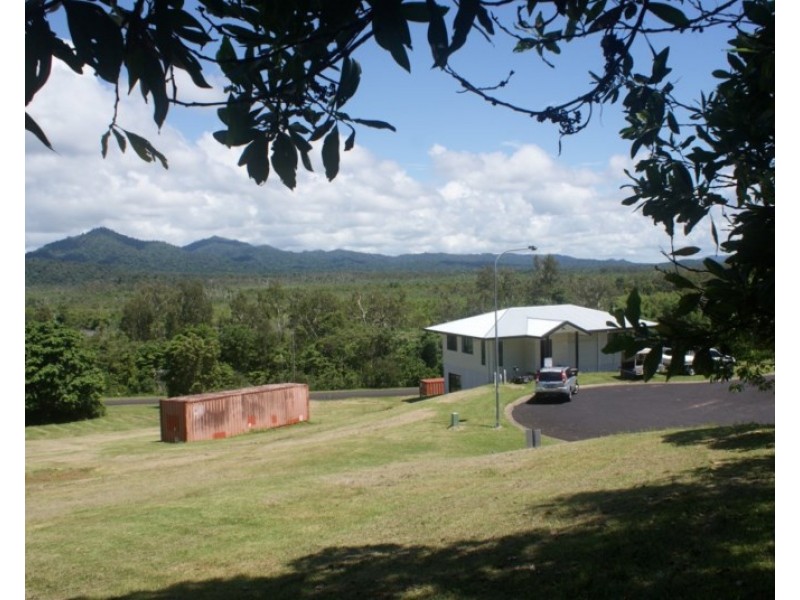 25 Riverside Terrace, South Mission QLD 4852