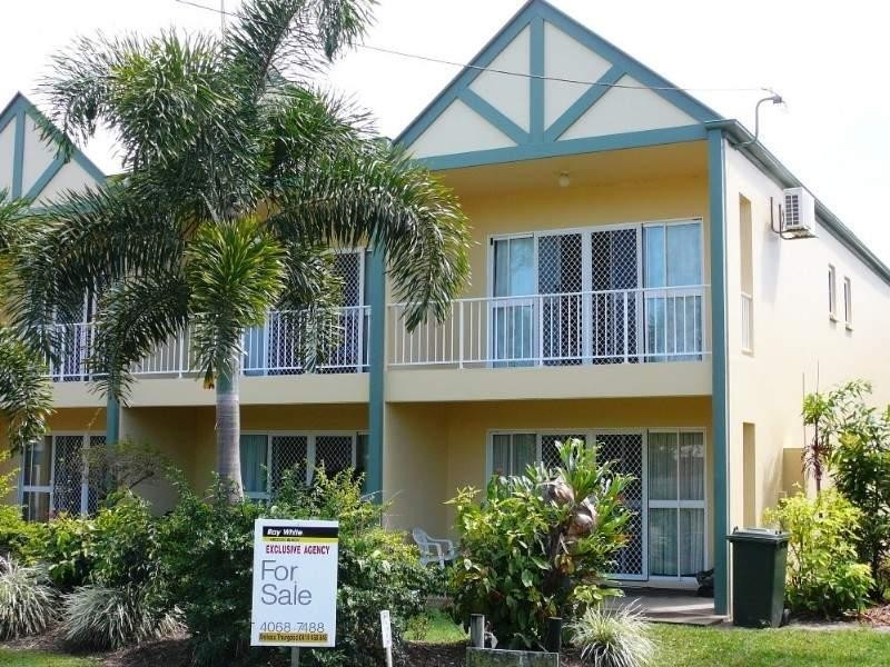 Wongaling Beach QLD 4852