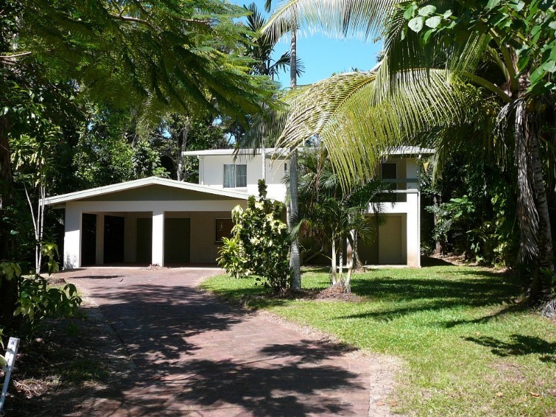 Mission Beach QLD 4852