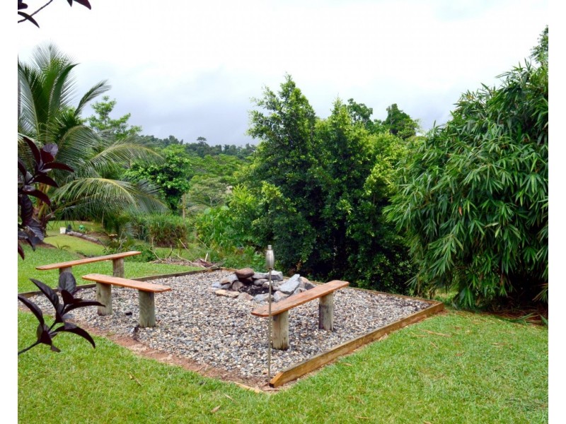 28 Dunkalli Crescent, Wongaling Beach QLD 4852