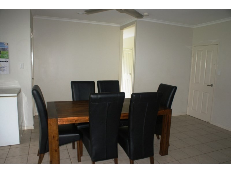 15 George Street, Silkwood QLD 4856