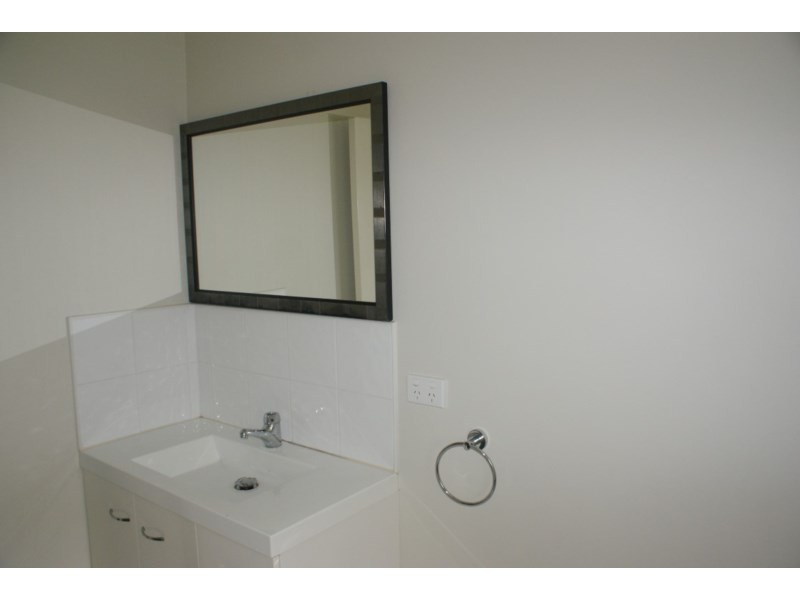 15 George Street, Silkwood QLD 4856