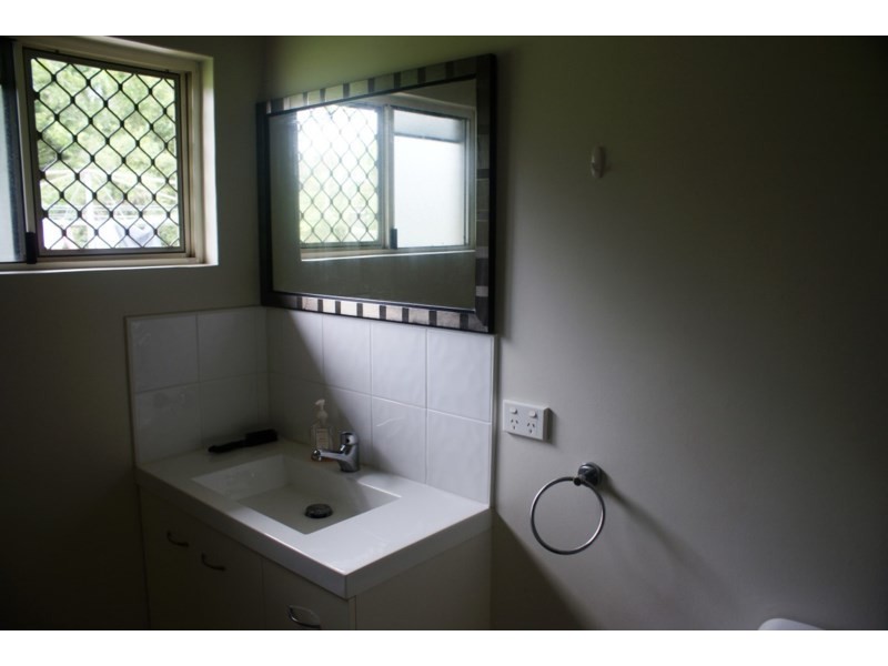 15 George Street, Silkwood QLD 4856