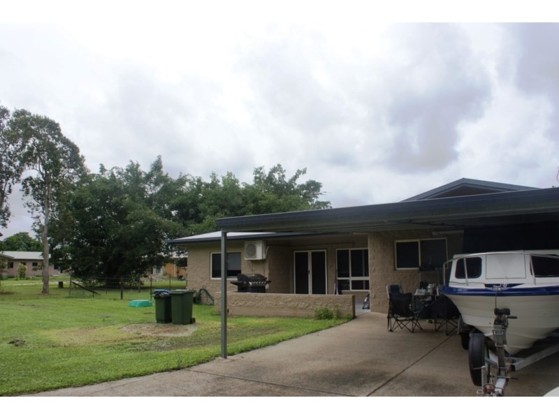 15 George Street, Silkwood QLD 4856