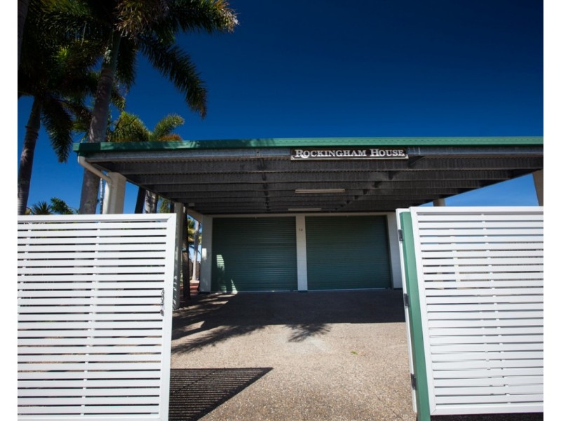 12 Taylor Street, Tully Heads QLD 4854