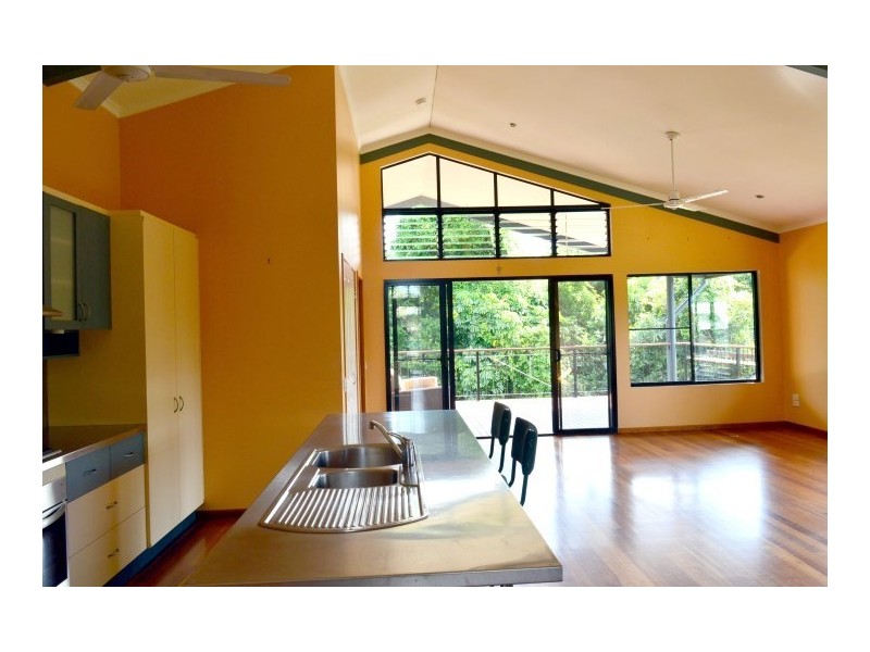 65 Holland Street, Wongaling Beach QLD 4852