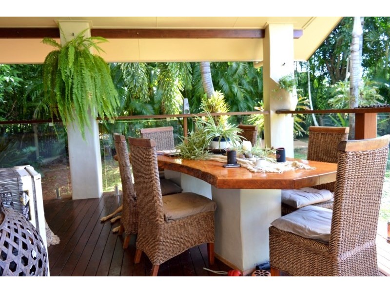 86B Cutten Street, Bingil Bay QLD 4852